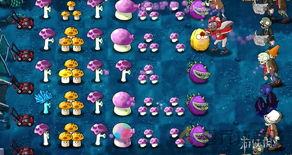 植物大战僵尸融合版冒险模式第十五关怎么过(图4) 植物大战僵尸融合版冒险模式第十五关怎么过(图4)